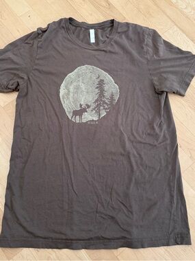 Bella Canvas Grey Brown Graphic T-Shirt with Moose and Forest Print